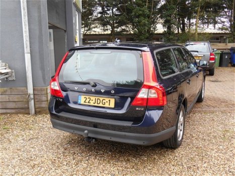 Volvo V70 - 2.0D Limited Edition - 1