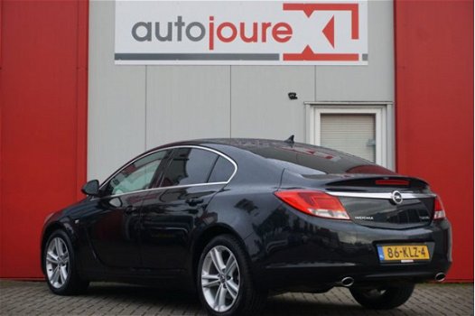 Opel Insignia - 2.0 T 220 pk Edition - 1