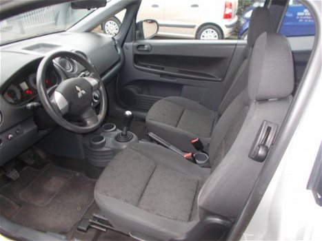 Mitsubishi Colt - 1.1 Inform bj 2009 113 dkm nap airco mooie auto - 1