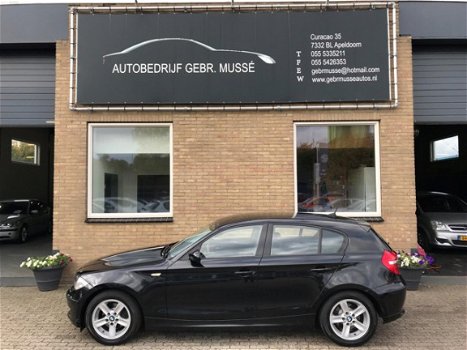 BMW 1-serie - 118i 2de Eigenaar, Airco, Lichtmetaal, 6 versnellingen - 1