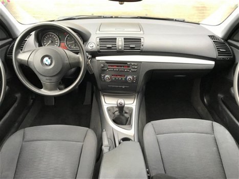 BMW 1-serie - 118i 2de Eigenaar, Airco, Lichtmetaal, 6 versnellingen - 1