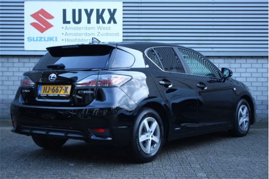 Lexus CT 200h - 25th Edition | Navigatie | Climate Control | Parkeercamera - 1