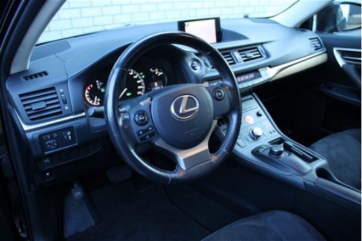 Lexus CT 200h - 25th Edition | Navigatie | Climate Control | Parkeercamera - 1