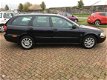 Volvo V40 - 1.8 Europa zeer weinig km 139371 - 1 - Thumbnail