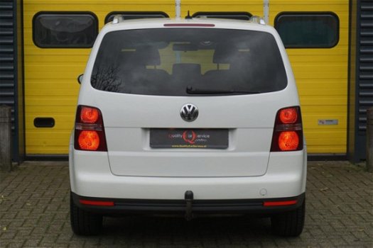 Volkswagen Touran - 1.4 TSI Trendline 140PK WIT Airco 7-Persoons - 1