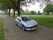 Peugeot 206 - 1.4 XT