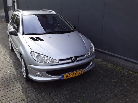 Peugeot 206 SW - 1.6-16V Griffe - 1