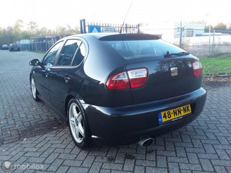 Seat Leon - 1.8-20VT Topsport 180pk ORIGINEEL NL MET NAP - 1