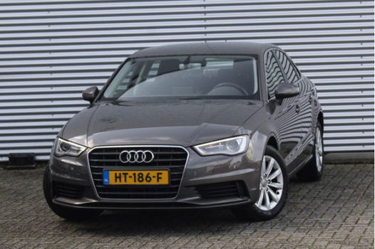 Audi A3 Limousine - 1.4 TFSI 125PK Automaat Attraction Pro Line Plus / Clima / Navi / Cruise Control - 1