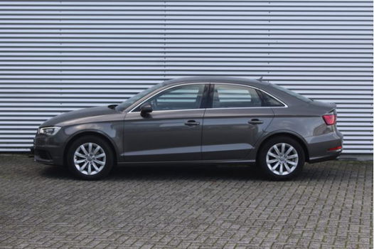 Audi A3 Limousine - 1.4 TFSI 125PK Automaat Attraction Pro Line Plus / Clima / Navi / Cruise Control - 1