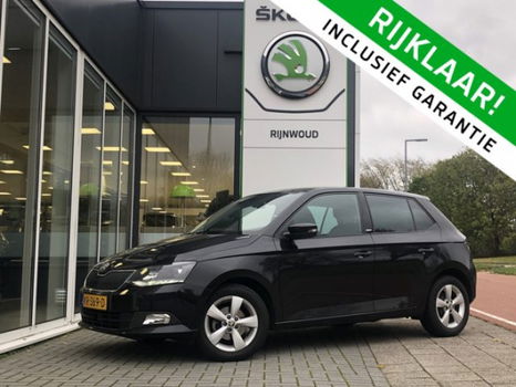 Skoda Fabia - 1.2 TSI JOY Trekhaak Stoelverwarming Lichtmetalen velgen - 1