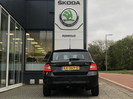 Skoda Fabia - 1.2 TSI JOY Trekhaak Stoelverwarming Lichtmetalen velgen - 1