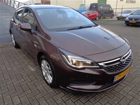 Opel Astra - 1.0 Edition AUTOMAAT - 1