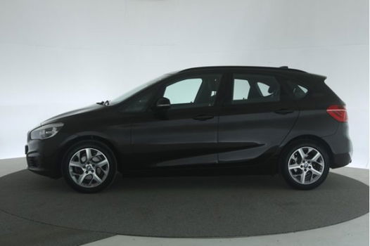 BMW 2-serie Active Tourer - 218d 150PK Sport [Navigatie Keyless entry Sport-stoelen] - 1