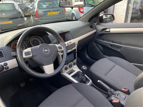 Opel Astra TwinTop - 1.6 Enjoy Navi, Multimedia, LM velg, Airco/climate control, Stuurbed - 1