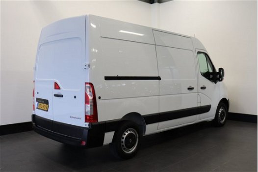 Renault Master - T35 2.3 dCi 125PK L2H2 - Navi - Camera - 2016 - € 9.950, - Ex - 1