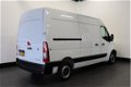 Renault Master - T35 2.3 dCi 125PK L2H2 - Navi - Camera - 2016 - € 9.950, - Ex - 1 - Thumbnail