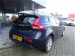 Volvo V40 - D2 Summum Business Pack Connect Leder / Keyless / Navi - 1 - Thumbnail