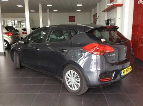 Kia Cee'd - 1.0 T-GDi Navigator Luxe & Uniek lage km - 1