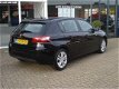 Peugeot 308 - ACTIVE 1.2 PURETECH 82 - 1 - Thumbnail