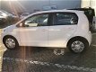 Volkswagen Up! - 1.0 move up BlueMotion 5-deurs Airco navigatie elektrische ramen 2327km nap nieuwe - 1 - Thumbnail