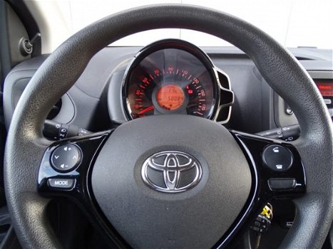 Toyota Aygo - 1.0 VVT-i x-fun | Airco | Bluetooth - 1