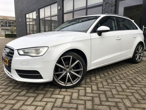 Audi A3 Sportback - 2.0 TDI quattro Ambition Pro Line plus Sportstoelen, 150 pk Xenon, leder/alcanta - 1