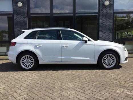 Audi A3 Sportback - 2.0 TDI quattro Ambition Pro Line plus Sportstoelen, 150 pk Xenon, leder/alcanta - 1