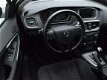 Volvo V40 - 2.0 D2|AIRCO|PDC|NAVI|16''LMV|CRUISE CONTROL - 1 - Thumbnail