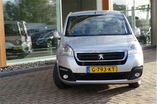 Peugeot Partner Tepee - 1.2 PureTech Active 110-Pk - 1