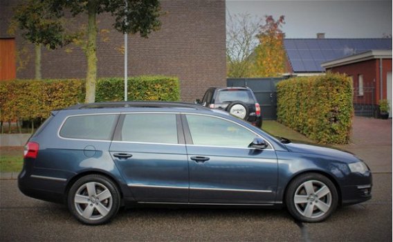 Volkswagen Passat Variant - 1.8 TFSI Comfortline CRUISE, CLIMA, NAVI, NETTE AUTO, NAP, NL AUTO - 1