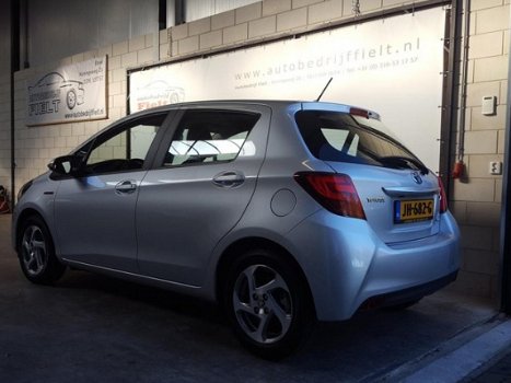 Toyota Yaris - 1.5 Hybrid Lease Limited Bi-Tone - 1