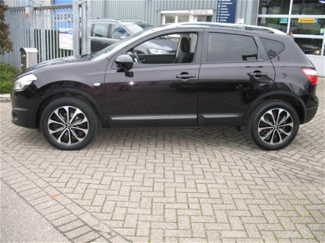 Nissan Qashqai - 1.6 117pk S&S Connect Edition - 1