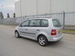 Volkswagen Touran - 1.6-16V FSI Athene - 1 - Thumbnail