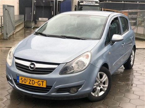 Opel Corsa - 1.4-16V Enjoy -Vol Automaat//Airco//P-sensoren//Apk - 1