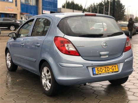 Opel Corsa - 1.4-16V Enjoy -Vol Automaat//Airco//P-sensoren//Apk - 1
