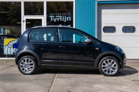 Volkswagen Up! - 1.0 Cross Up - 1