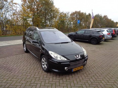 Peugeot 307 SW - 2.0-16V Pack TREKHAAK CLIMA - 1