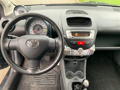 Toyota Aygo - 1.0-12V Aspiration Green Navigator - 1