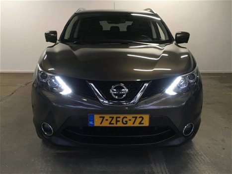 Nissan Qashqai - 1.5 dCi Tekna Leer / Navi / Camera / 19 Inch / NAP / Etc - 1