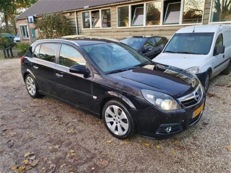 Opel Signum - 1.9 CDTi Temptation Excellence Nav, Airco, PDC, Cruise. Bomvol. In prijs verlaagd - 1