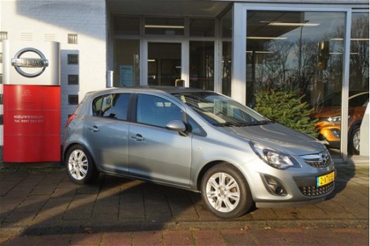 Opel Corsa - 1.4-16V BlitZ NAVIGATIE / AIRCO / PARKEERSENSOREN - 1