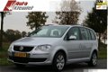 Volkswagen Touran - 1.6 Comfortline Business 7 Personen Airco - 1 - Thumbnail