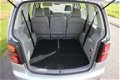 Volkswagen Touran - 1.6 Comfortline Business 7 Personen Airco - 1 - Thumbnail