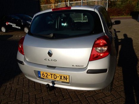 Renault Clio - 1.5 dCi Expression - 1