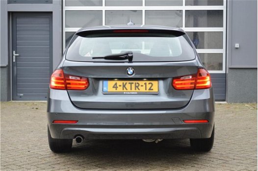 BMW 3-serie Touring - 316i Origineel NL Trekhaak/Xenon/Navigatie - 1