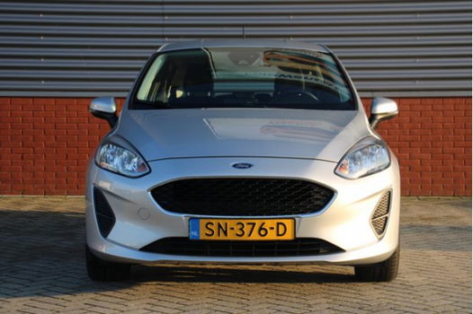 Ford Fiesta - 1.5 TDCi Trend 85 PK 5drs Airco/Navigatie/Parkeersensoren - 1