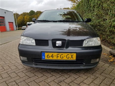 Seat Ibiza - 1.6 Signo 5-Deurs APK t/m 16-07-2020 - 1