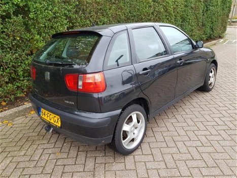 Seat Ibiza - 1.6 Signo 5-Deurs APK t/m 16-07-2020 - 1