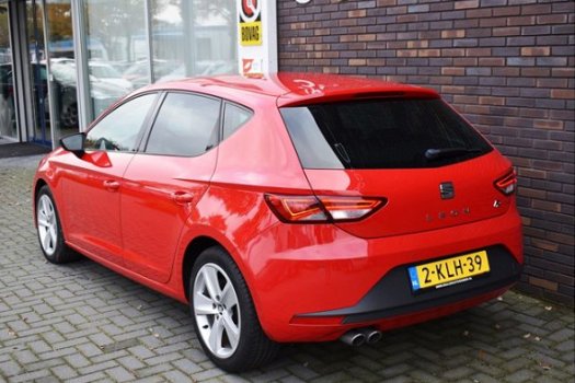 Seat Leon - 2.0 TDI FR 150PK ECC LMV NAVIGATIE LED LEDER - 1